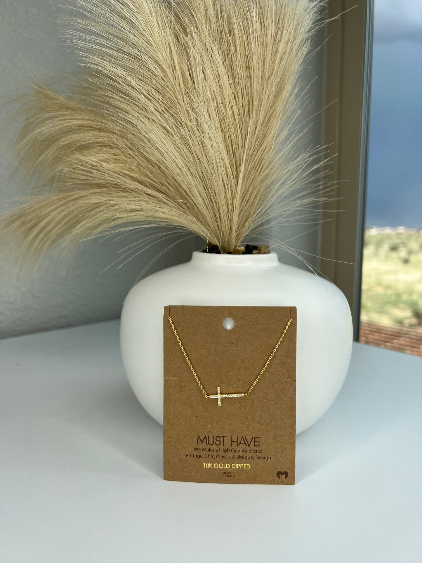 Cross Necklace (2 Colors Available)